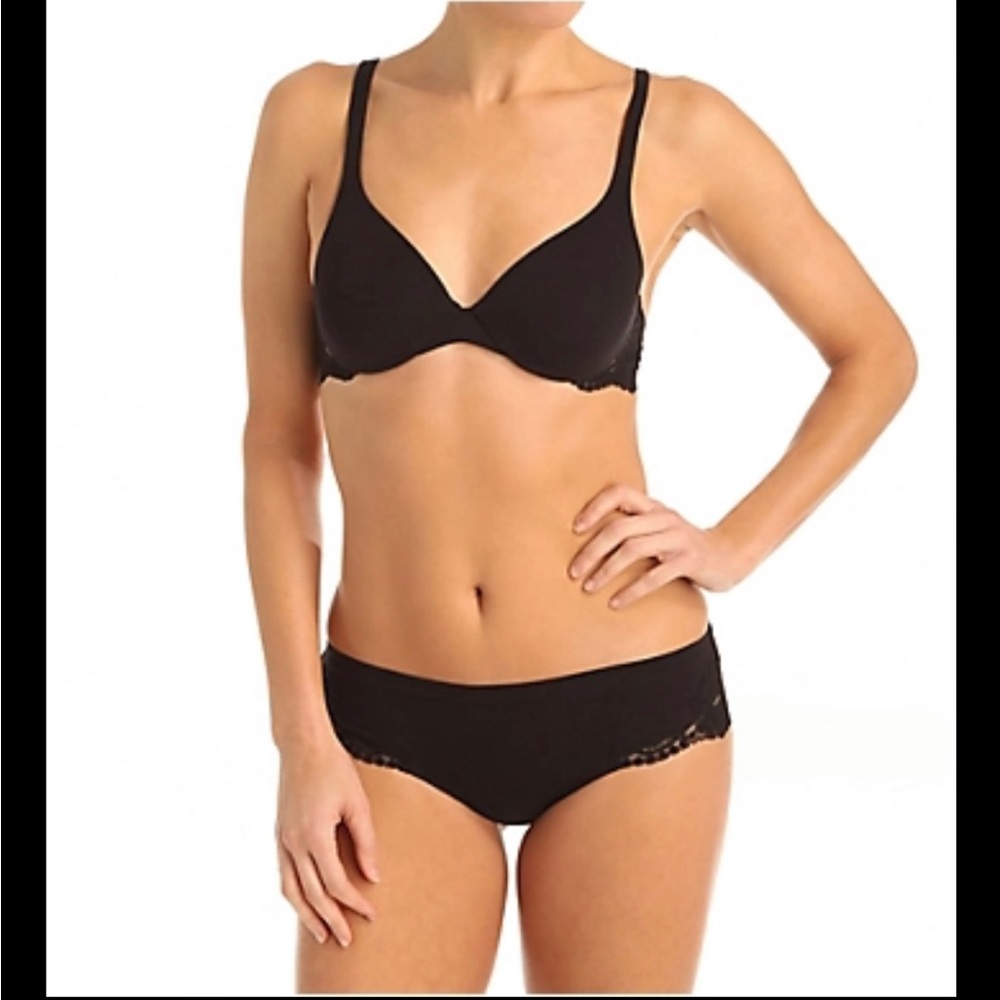 La Perla black bra 🥰